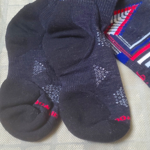 Smartwool  Women's  Specific  Fit Medium. Light  Cushion NWT - Picture 3 of 8